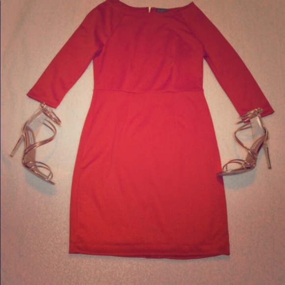 A perfect look for these holidays. - Picture 1 of 1